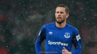 世俱杯直播-英超球员发几个月的工资？薪资结构全面解析